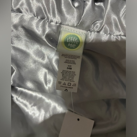 Toddler 24M fur jacket - Picture 2 of 4